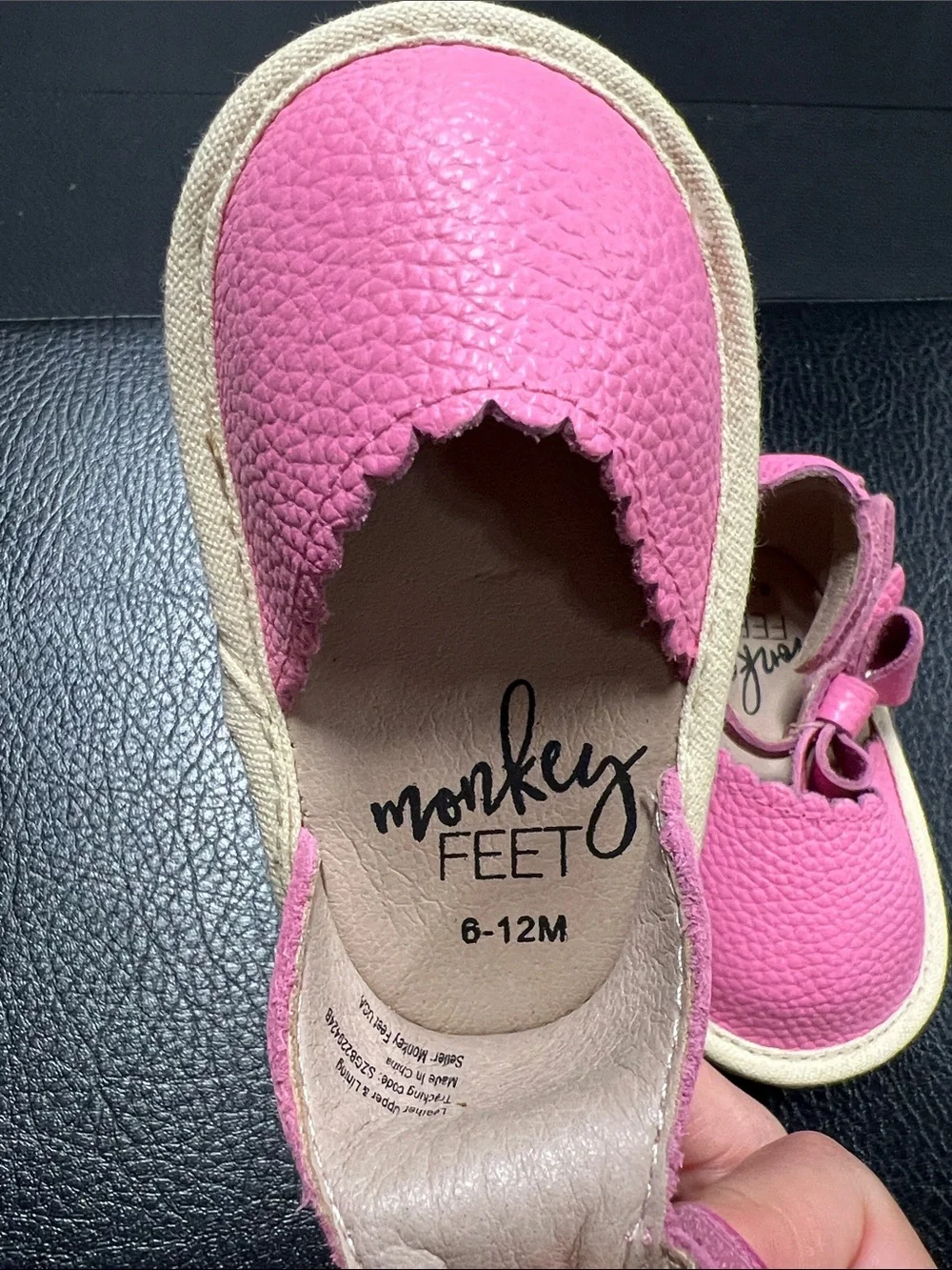 Baby Girls 6-12month size sandals 4 pair like new by monkey feet and old navy